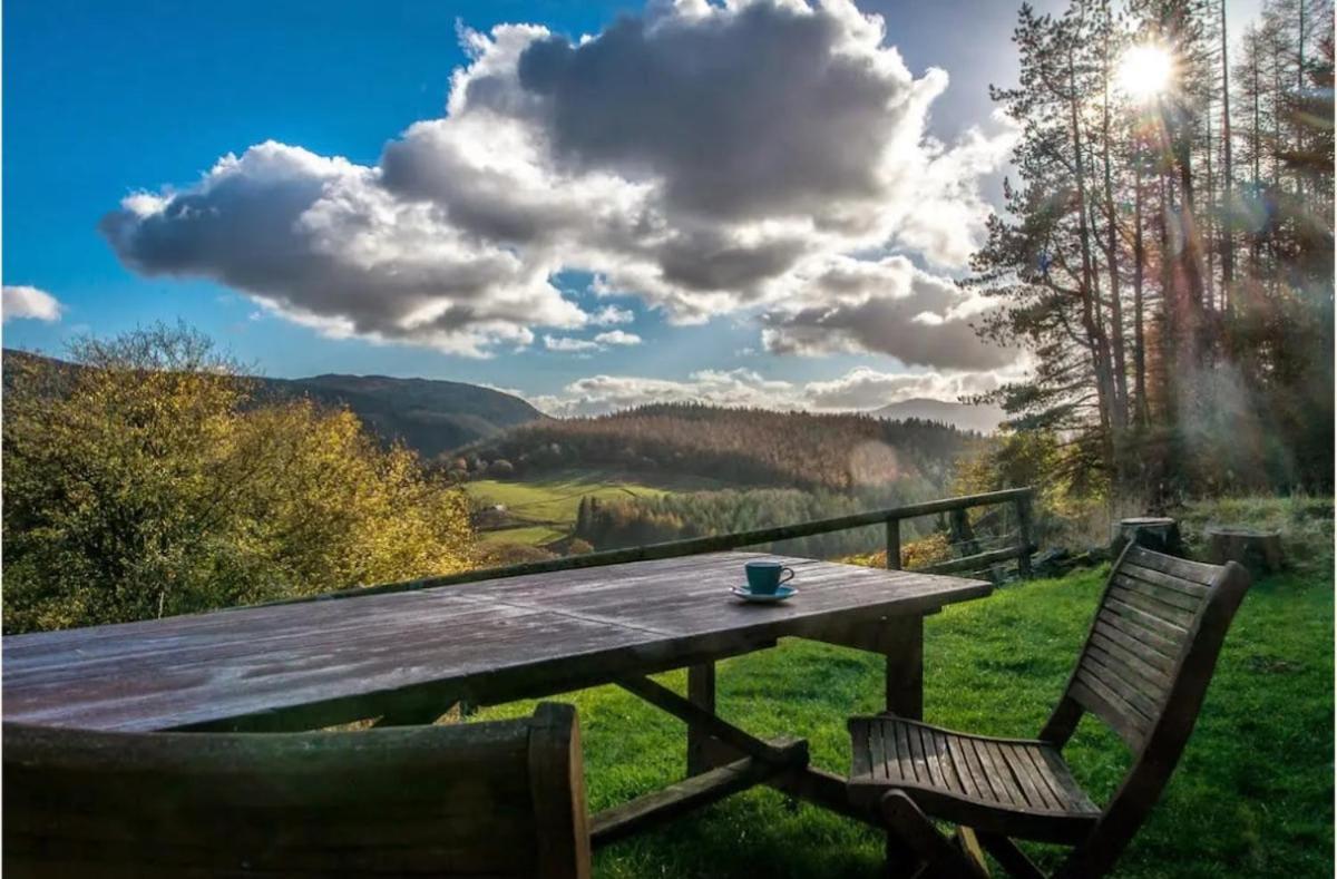 Tyn Y Simdde - Secluded Mountain Stay - Stunning Views Of Eryri Долгеллау Экстерьер фото